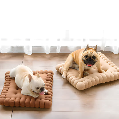 Cozy Biscuit-Shaped Plush Small Dog Bed