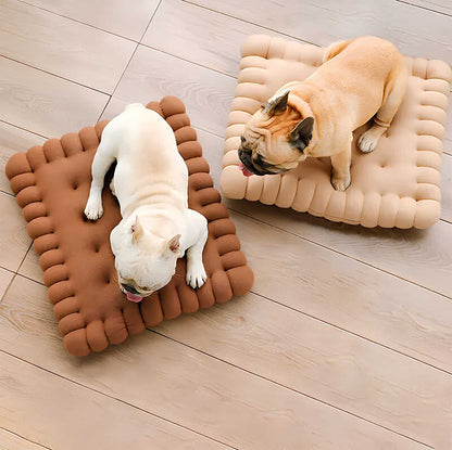 Cozy Biscuit-Shaped Plush Small Dog Bed