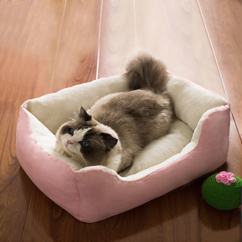 Cozy Plush Rectangular Pet Bed for Cats and Dogs